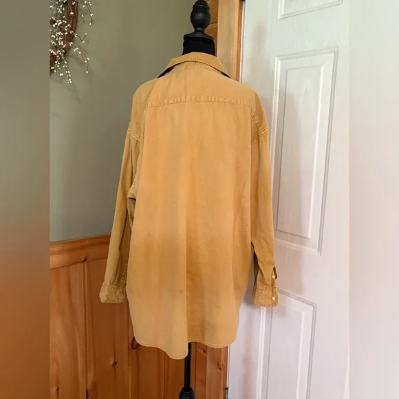 Aerie Mustard Button Down Shirt size M (oversized). - Picture 6 of 13